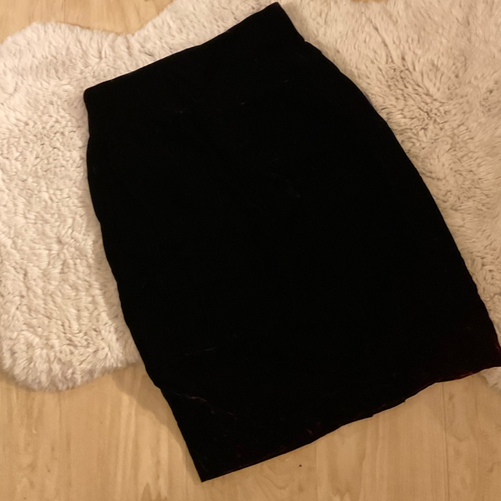 Velvet pencil skirt